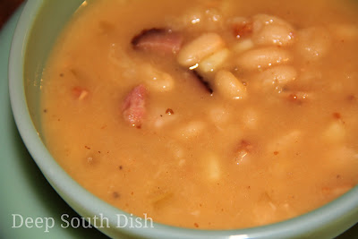 How do you make lima bean soup with ham?